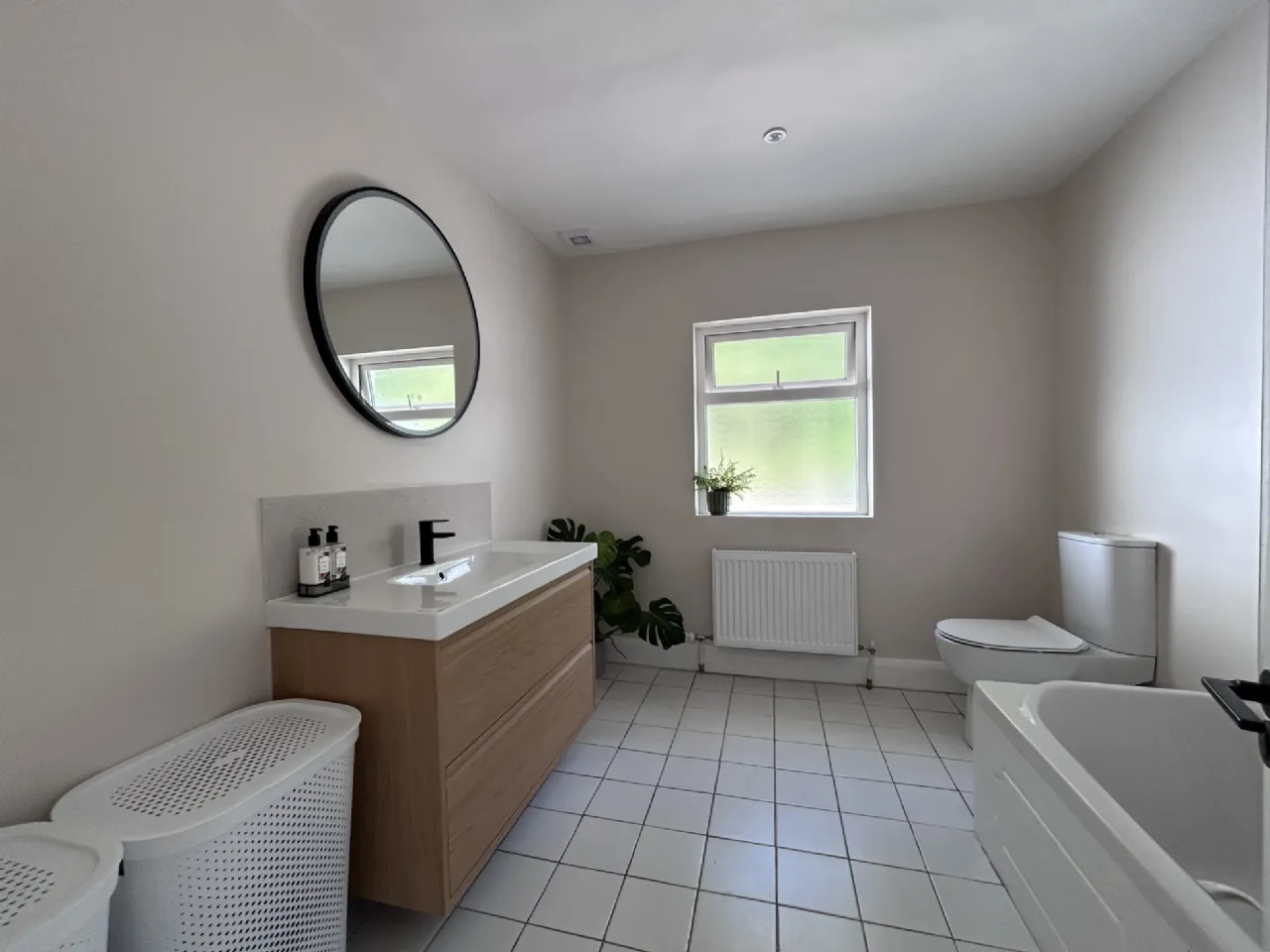 Photo of Cahir Abbey Upper, Mountain Road, Cahir, E21W889