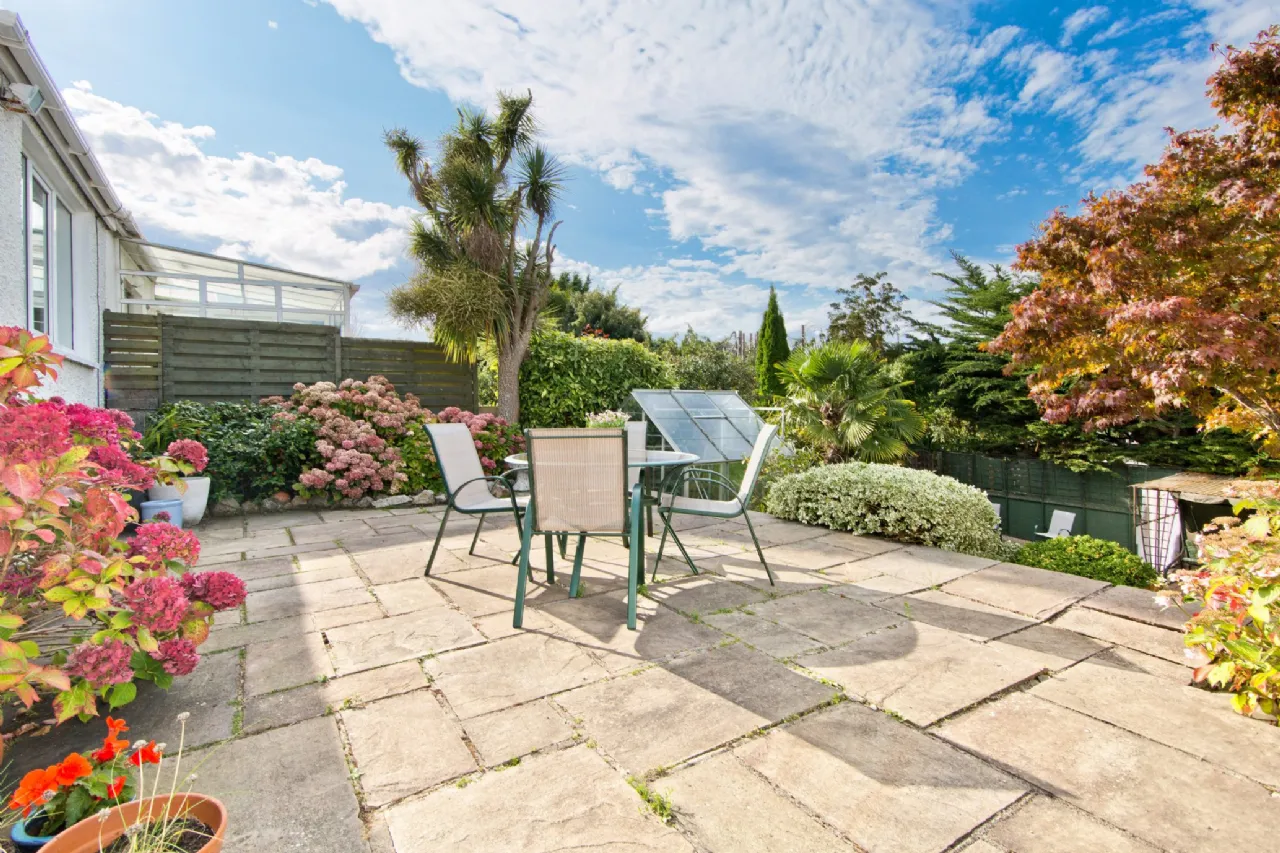 Photo of 7 Sweetmount Park, Dundrum, Dublin 14, D14 X379