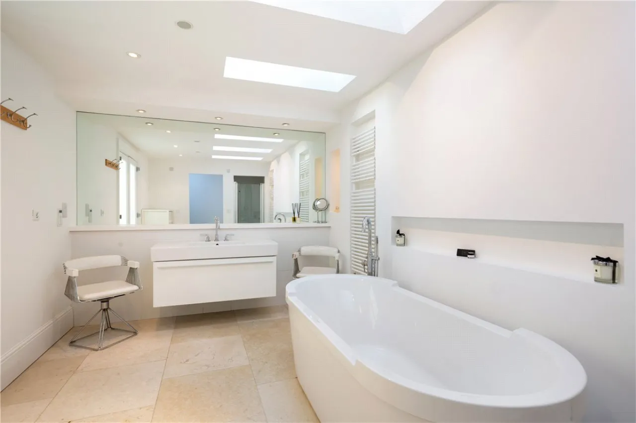 Photo of Lithgow, 12 Oakley Road, Ranelagh, Dublin 6, D06 H528