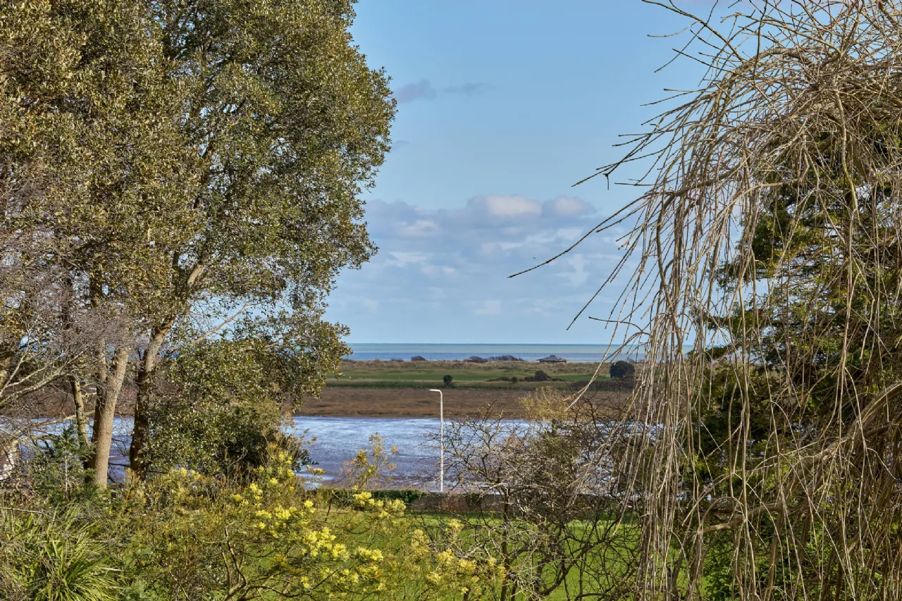 Photo of Bedford Lodge, Mount Prospect Avenue, Clontarf, Dublin 3, D03 P6P6