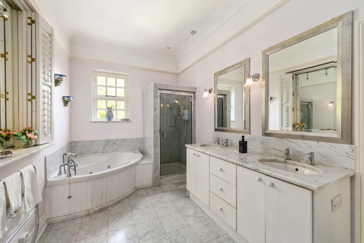 Photo of Bedford Lodge, Mount Prospect Avenue, Clontarf, Dublin 3, D03 P6P6