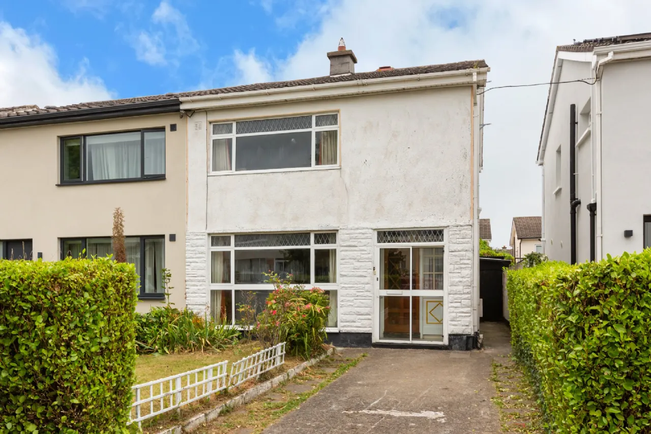 Photo of 14 Broadford Close, Ballinteer, Dublin 16, D16 X859