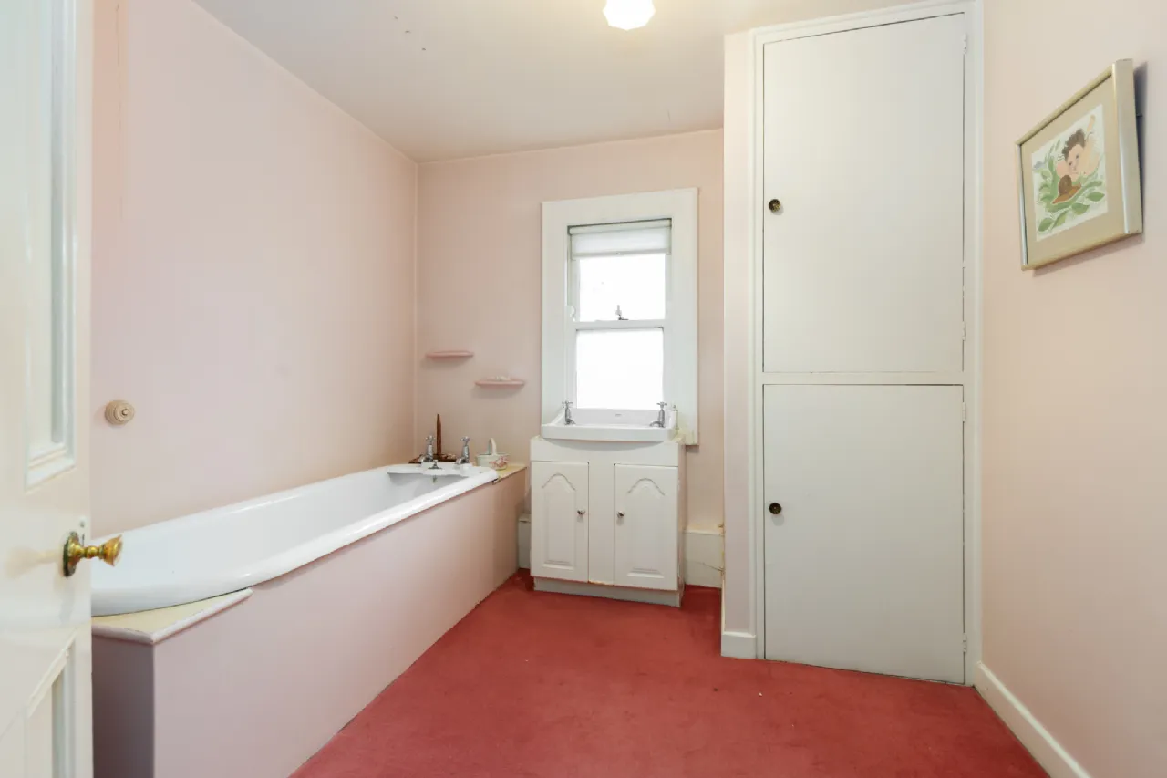 Photo of 27 St Kevin's Park, Dartry, Dublin 6, D06P2H2