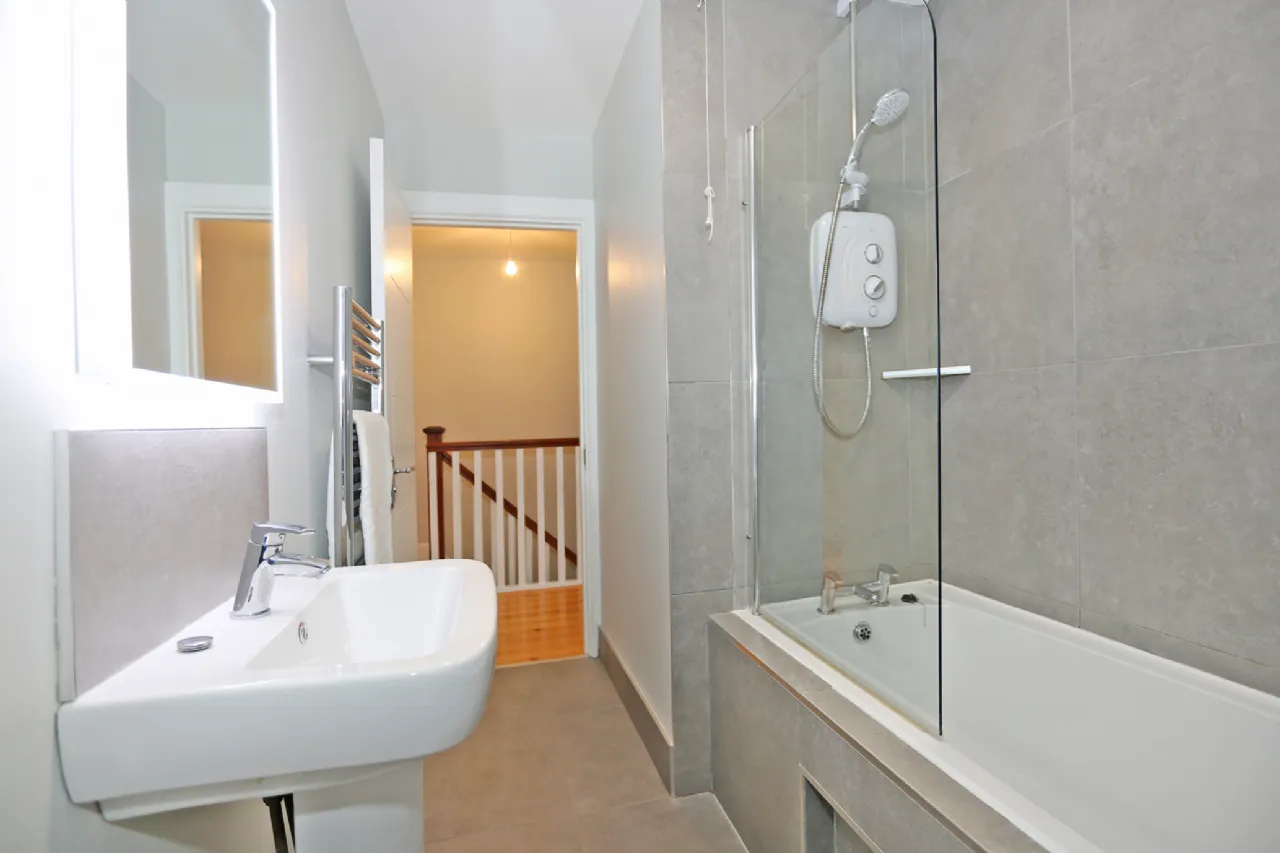 Photo of 7 Elm Drive, Bloomfield, Annacotty, Limerick, V940W74