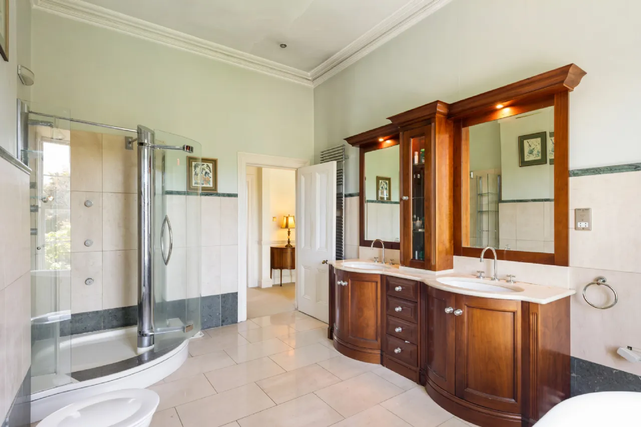 Photo of 3 St James Terrace, 6  Clonskeagh Road, Clonskeagh, Dublin 6