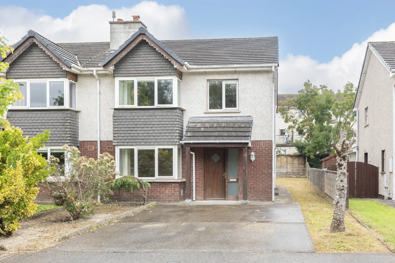 Photo of 10 Poppyfields Close, Broomfield Village, Midleton, Co Cork, P25 EK03