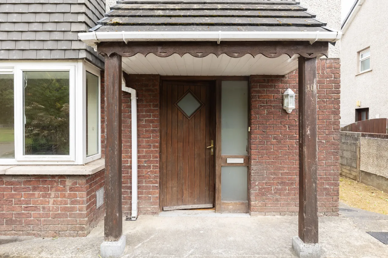 Photo of 10 Poppyfields Close, Broomfield Village, Midleton, Co Cork, P25 EK03