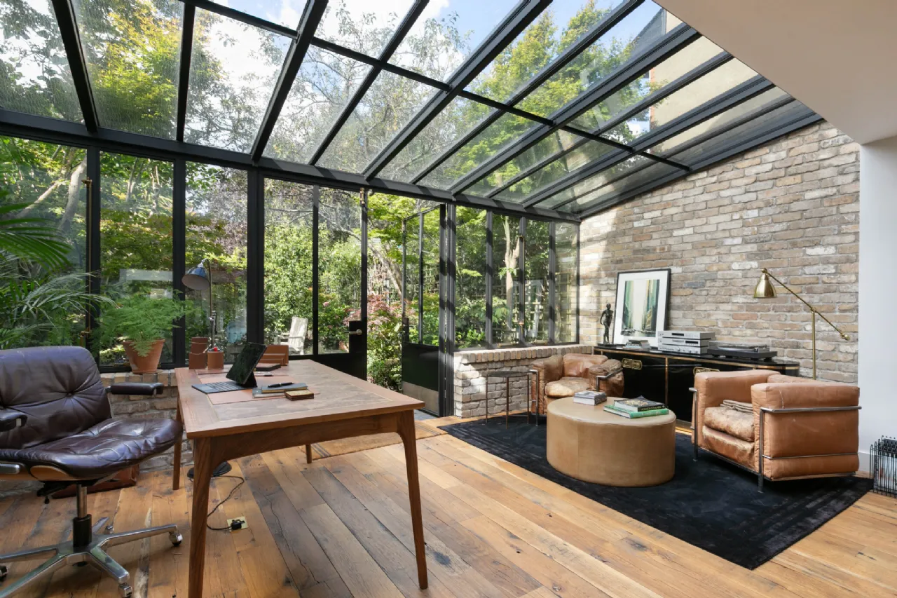 Photo of 56 Heytesbury Lane, Ballsbridge, Dublin 4, D04 W7W1