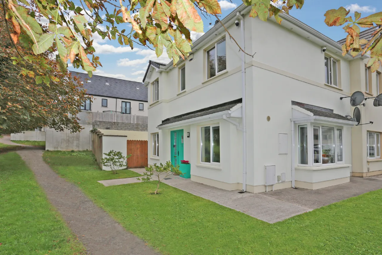 Photo of 1 Castlerock Avenue, Castlerock, Castleconnell, Co Limerick, V94PD6C