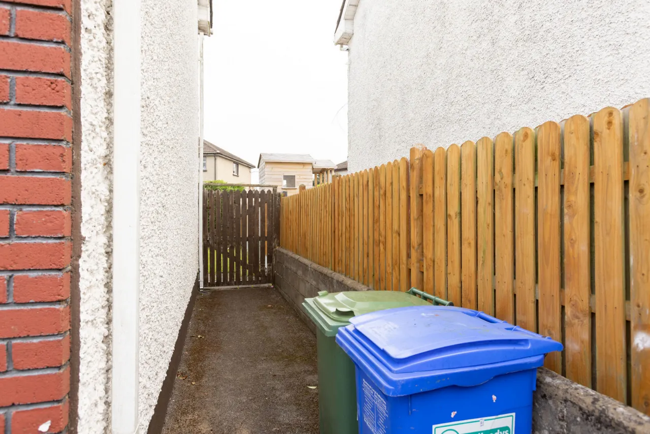 Photo of 17 Woodlands Avenue, Mullingar, Co. Westmeath, N91 Y6C1