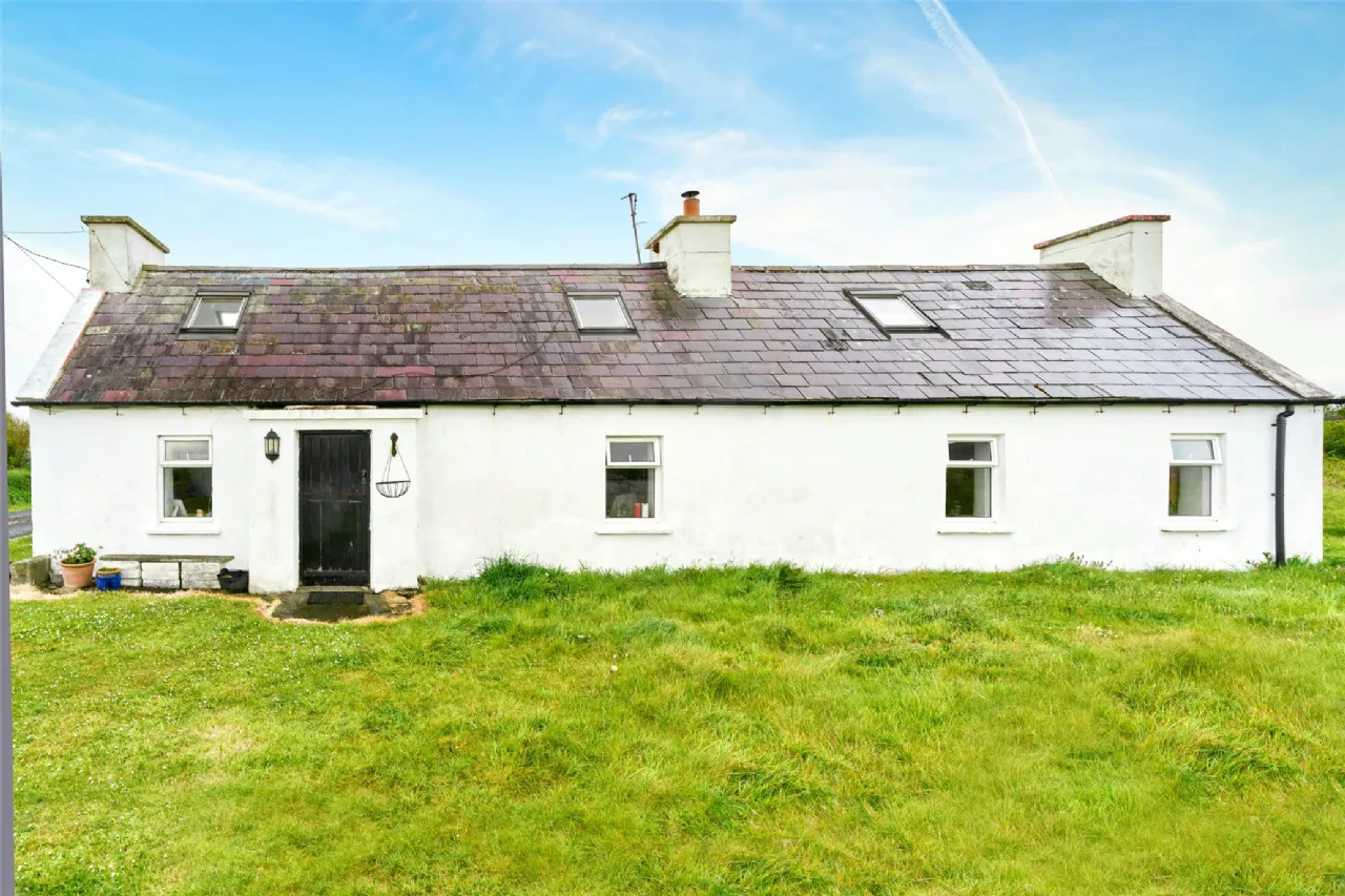 Photo of Moveen West, Kilkee, Co.  Clare, V15 Y897