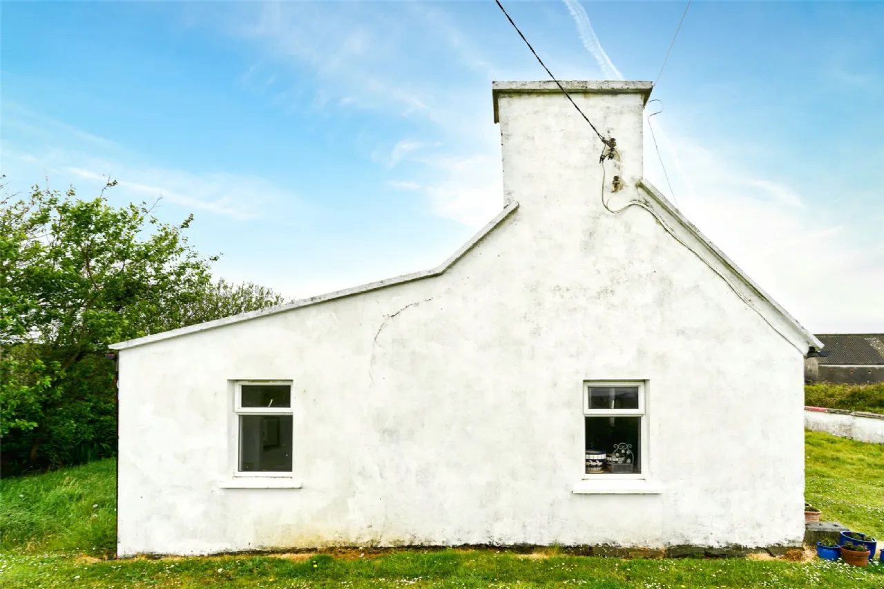 Photo of Moveen West, Kilkee, Co.  Clare, V15 Y897