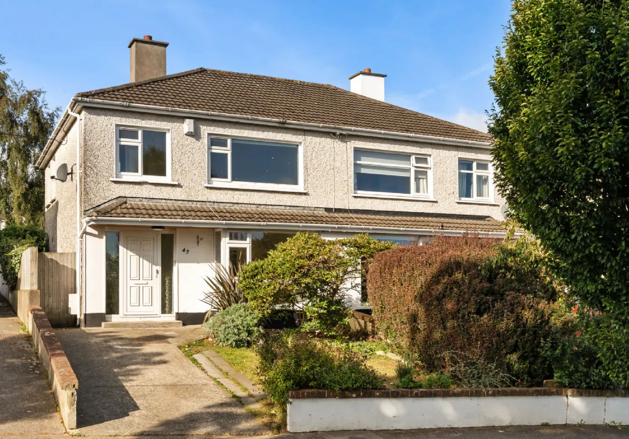 Photo of 43 Park Drive, The Park, Cabinteely, Dublin 18, D18 V3K6