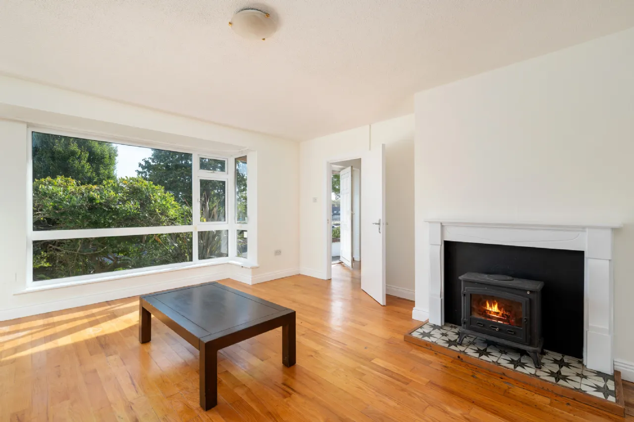 Photo of 43 Park Drive, The Park, Cabinteely, Dublin 18, D18 V3K6