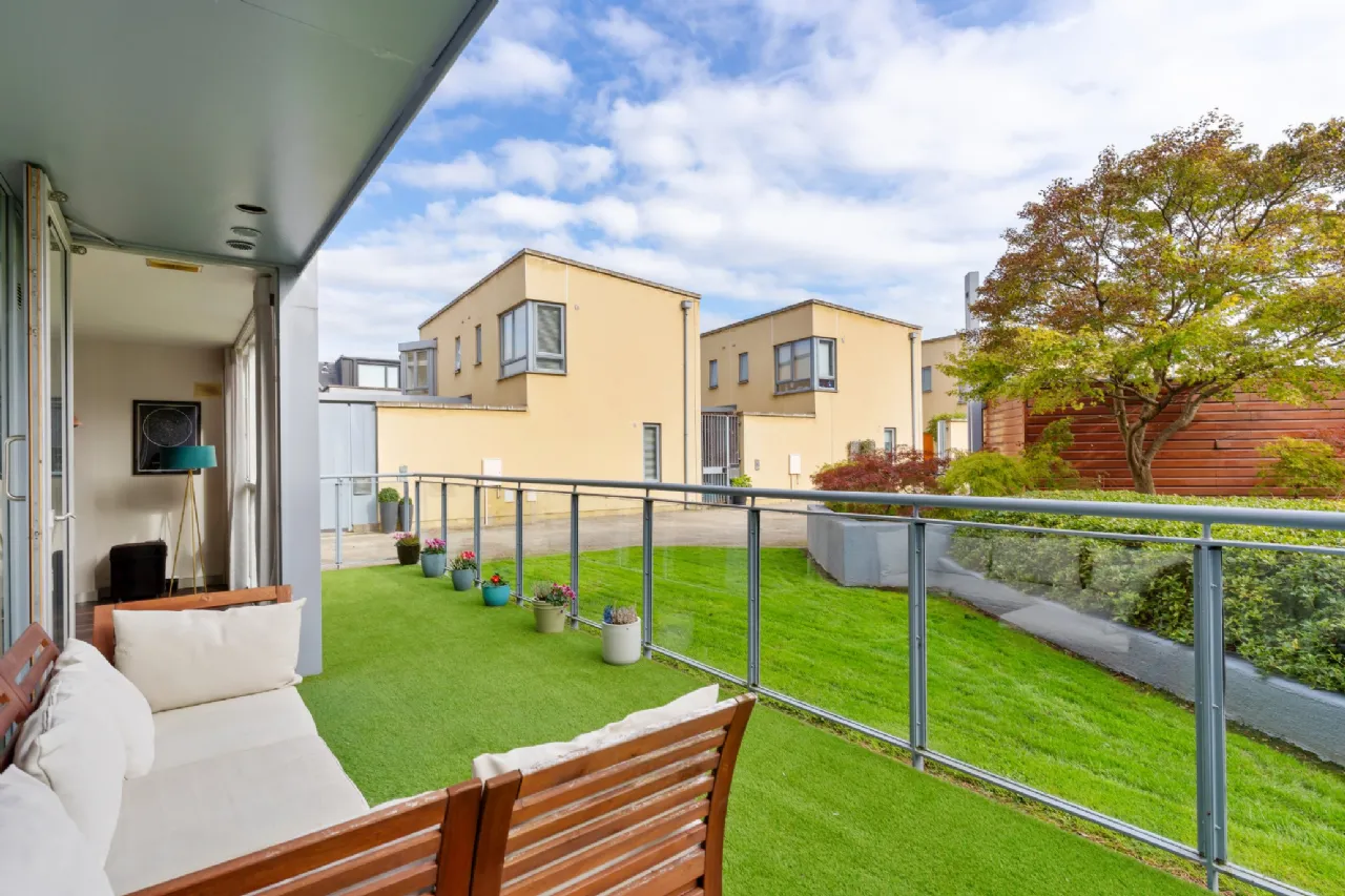 Photo of 4 The Poolbeg, The Gasworks, Dublin 4, D04 N797