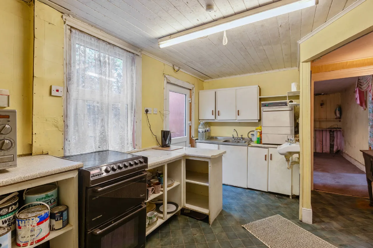 Photo of Main Street, Glengarriff, Co Cork, P75 EP89