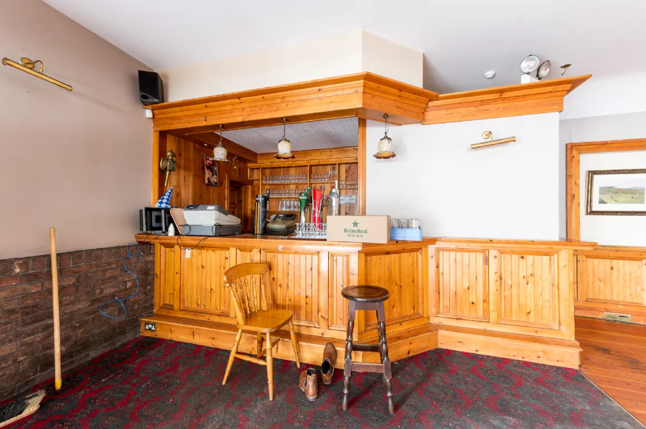 Photo of The Holy Cross Bar & Restaurant, Holycross, Butlerstown, Waterford City, X91HX93