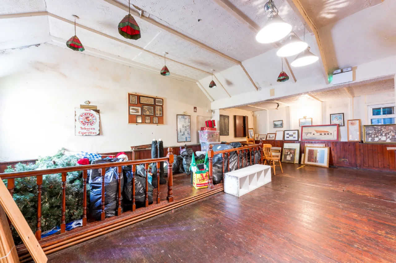 Photo of The Holy Cross Bar & Restaurant, Holycross, Butlerstown, Waterford City, X91HX93