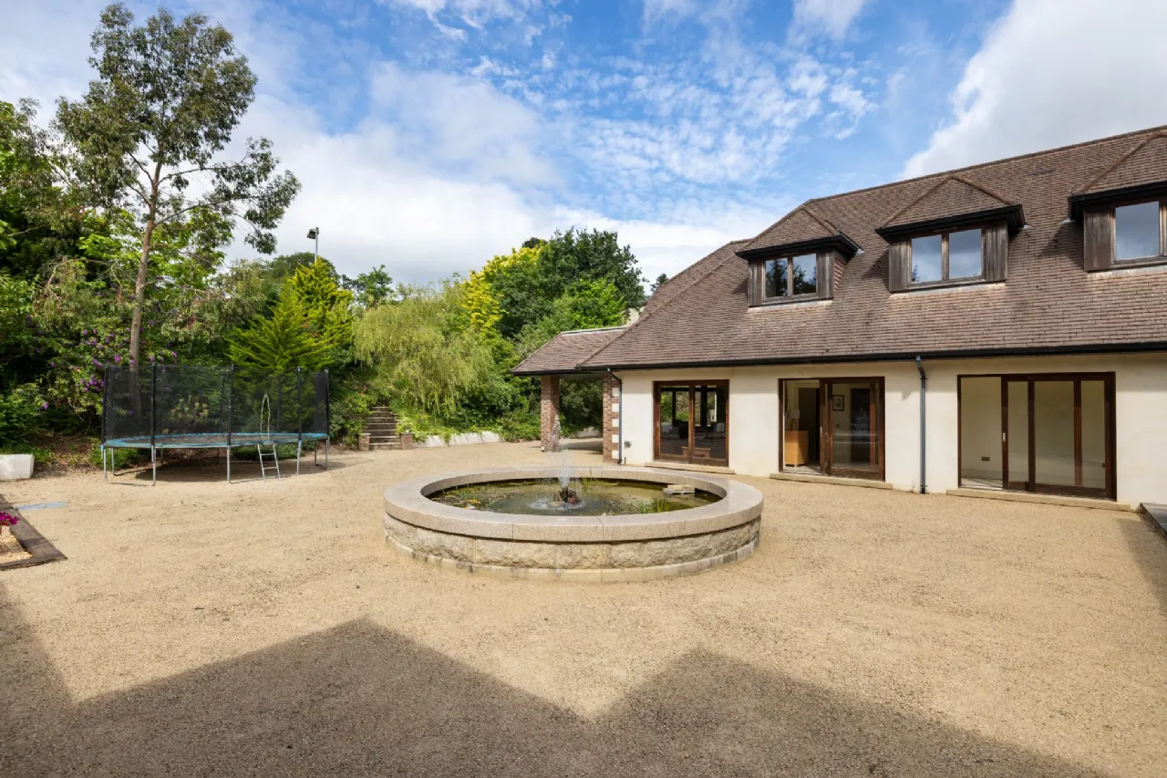 Photo of 7 Rathmichael Haven, Rathmichael, Dublin 18, D18 A0E1