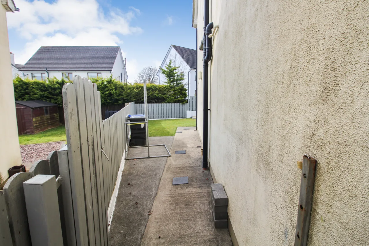 Photo of 15 Ros na hInse, Attirory, Carrick-On-Shannon, Co. Leitrim, N41 AY61