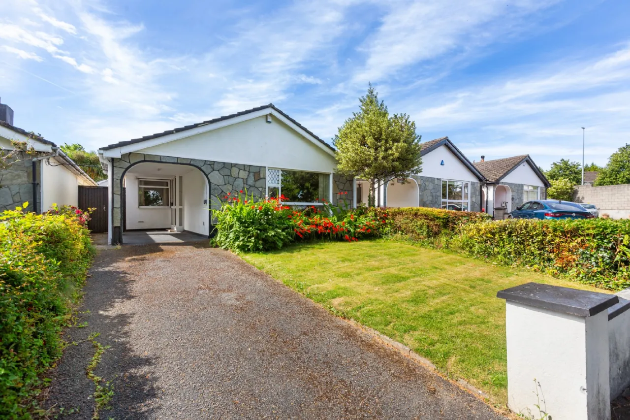 Photo of 47 Glenvara Park, Knocklyon, Dublin 16, D16 XH48