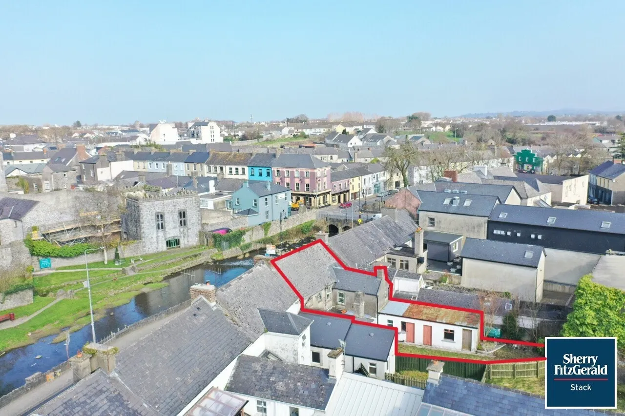 Photo of 8 South Quay, Newcastle West, Co. Limerick, V42 Y990