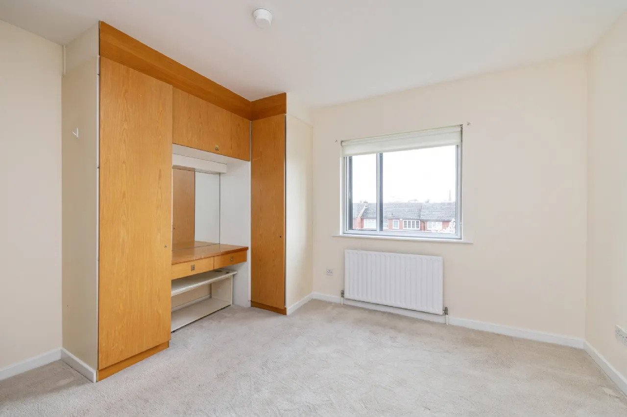 Photo of Apt, 6 Merchamp, Seafield Road East, Clontarf, Dublin 3, D03 VF50