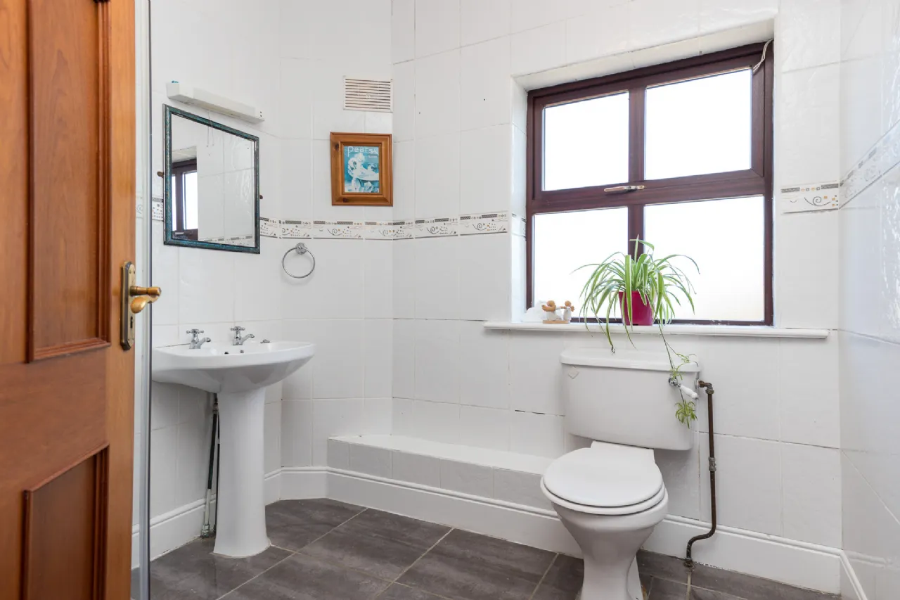 Photo of Ashlane, Coolook, Ballycanew, Gorey, Co. Wexford, Y25A449