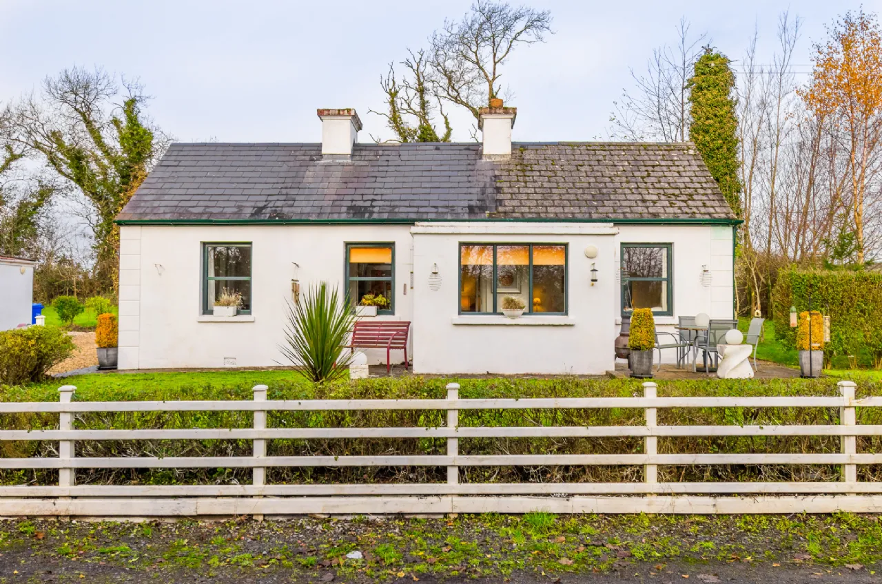 Photo of White Cottage, Doon, Strokestown, Co. Roscommon, F42 DF10