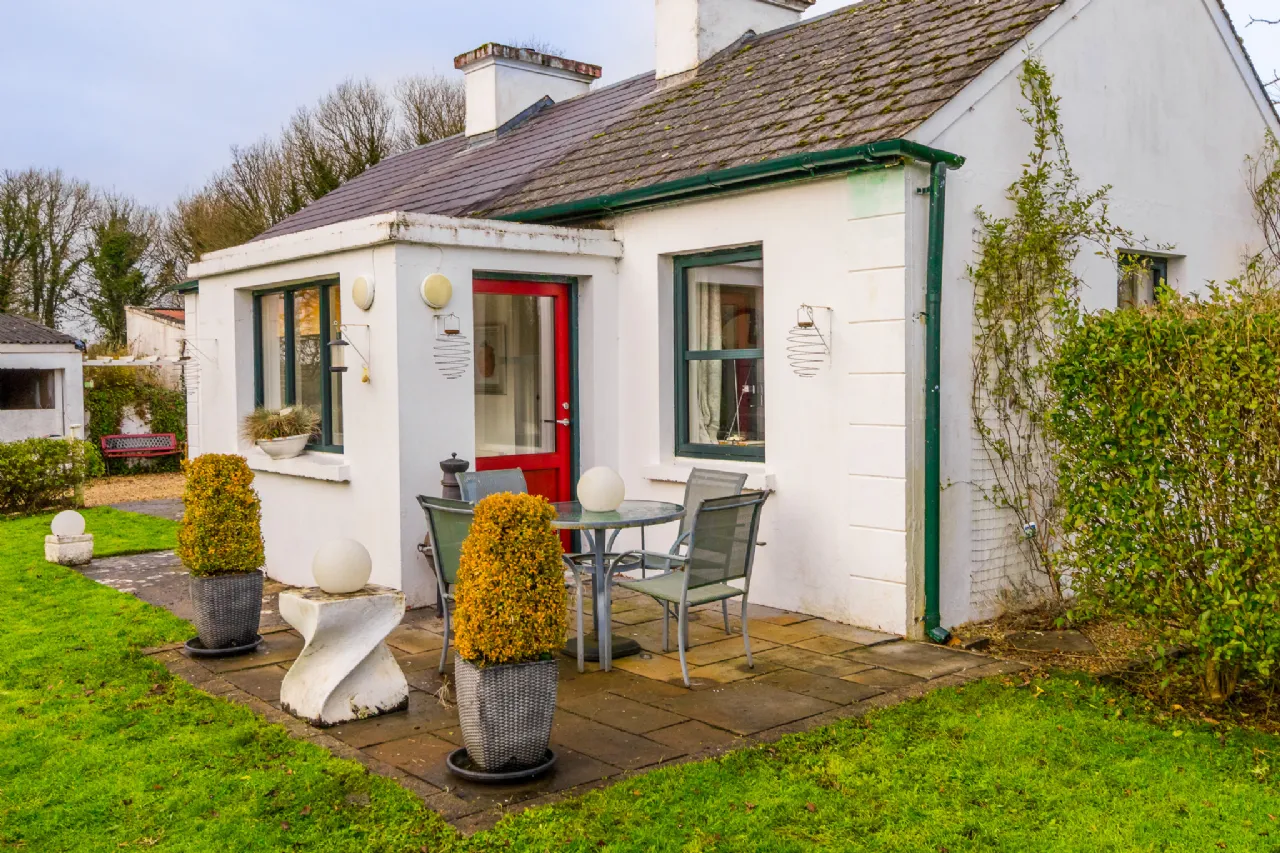 Photo of White Cottage, Doon, Strokestown, Co. Roscommon, F42 DF10
