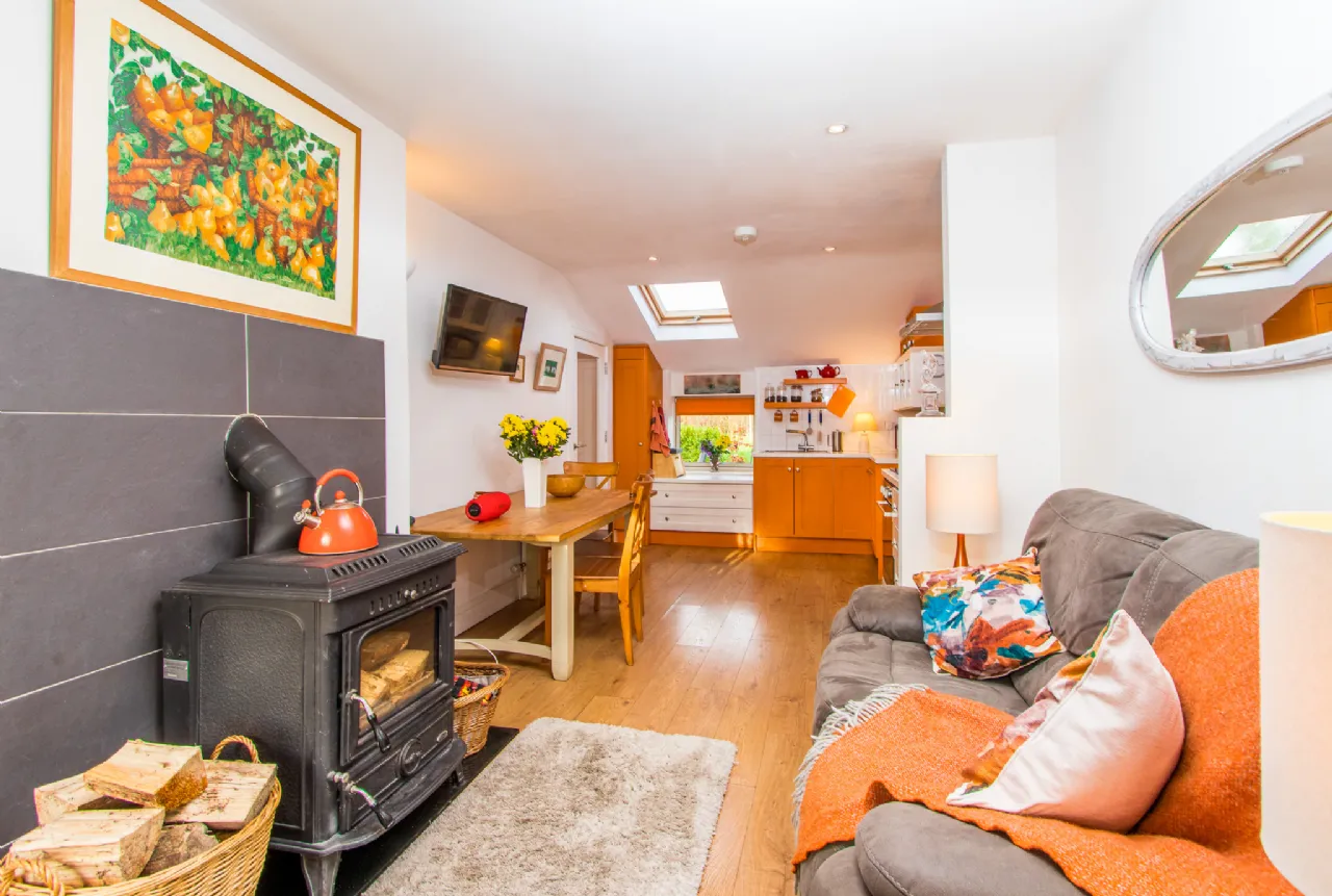 Photo of White Cottage, Doon, Strokestown, Co. Roscommon, F42 DF10