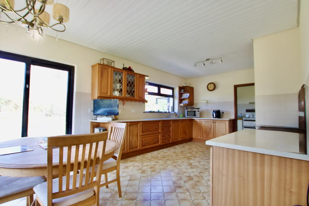 Photo of High Road, Ballykeeran, Athlone, Co. Westmeath, N37 V5W8