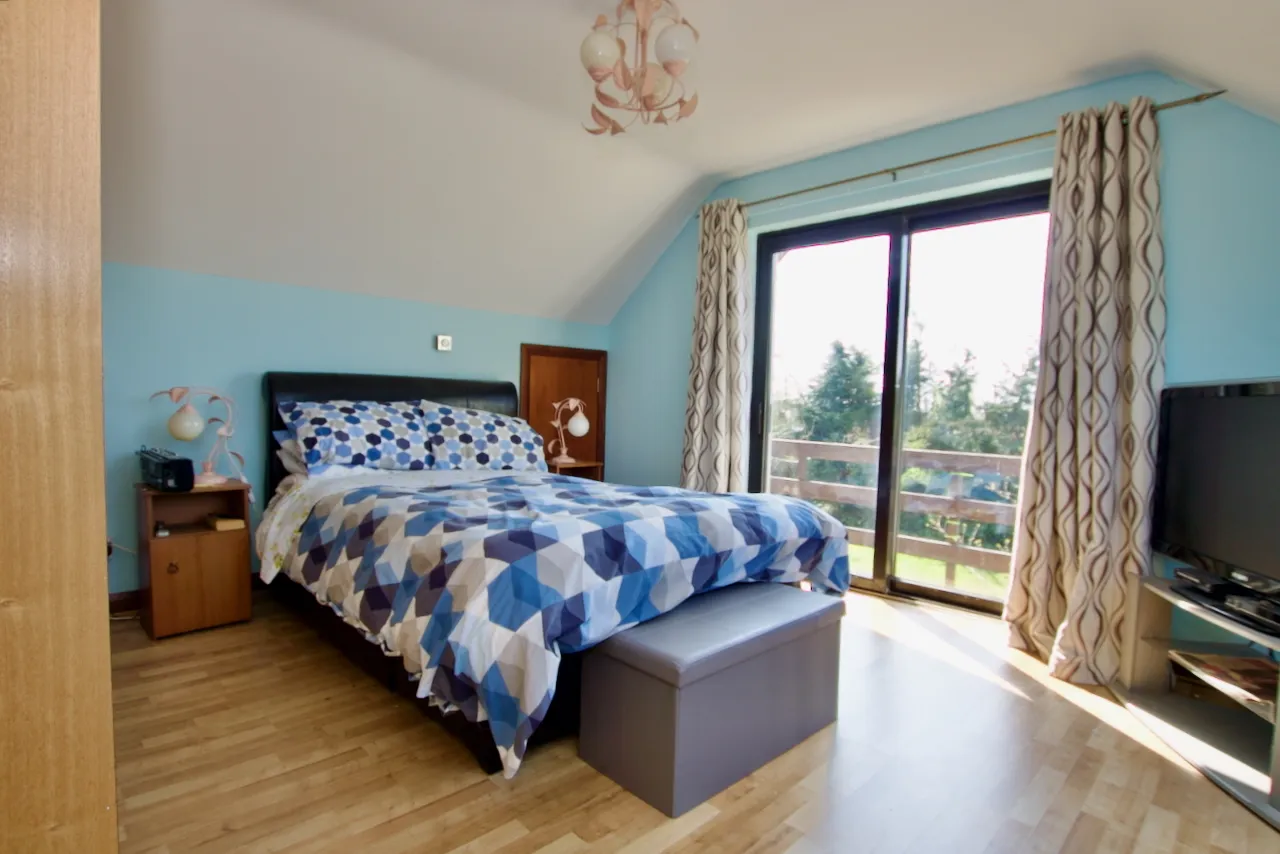 Photo of High Road, Ballykeeran, Athlone, Co. Westmeath, N37 V5W8