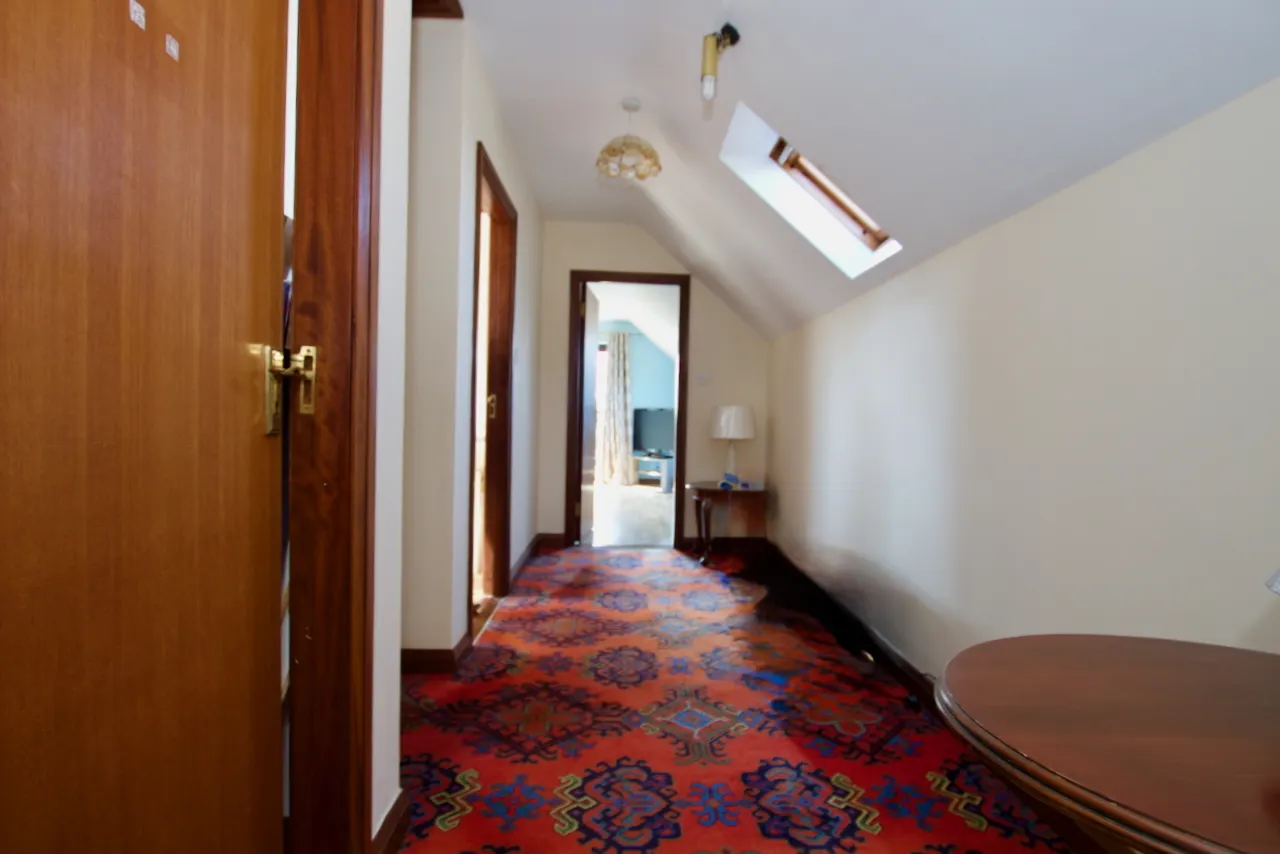 Photo of High Road, Ballykeeran, Athlone, Co. Westmeath, N37 V5W8