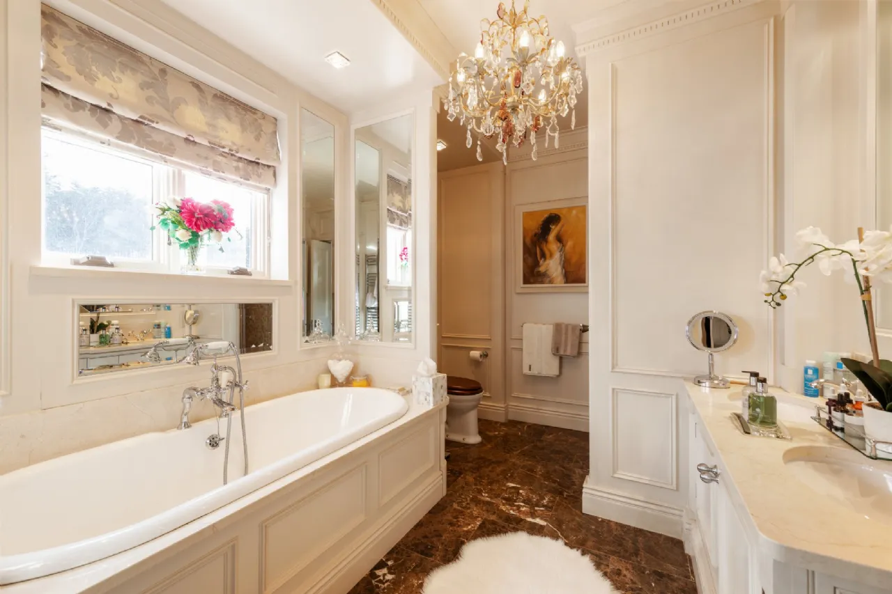 Photo of Torry, Brighton Road, Foxrock, Dublin 18, D18 Y9K6