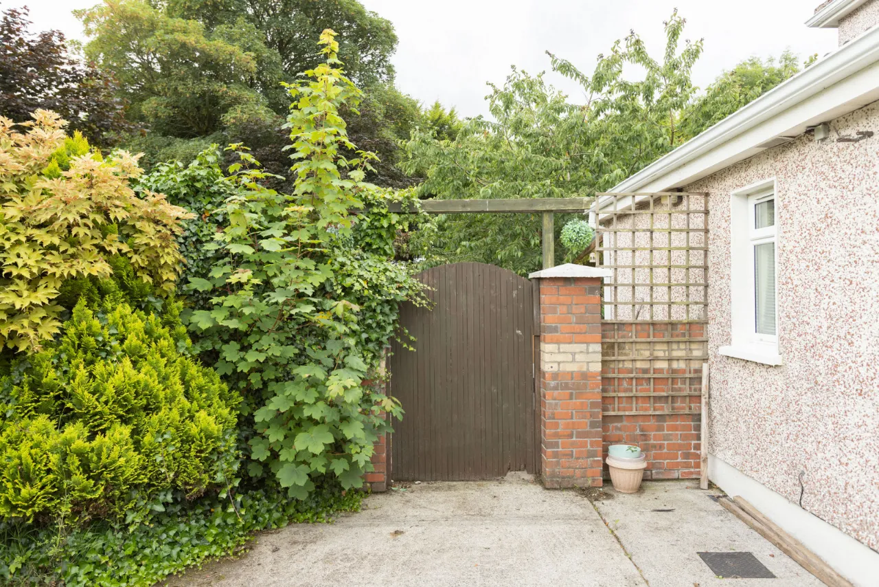 Photo of 37 The Crescent, Lakepoint, Mullingar, Co. Westmeath., N91 C5H9