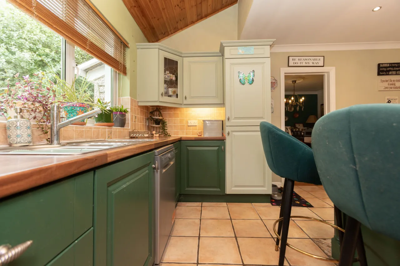 Photo of 37 The Crescent, Lakepoint, Mullingar, Co. Westmeath., N91 C5H9