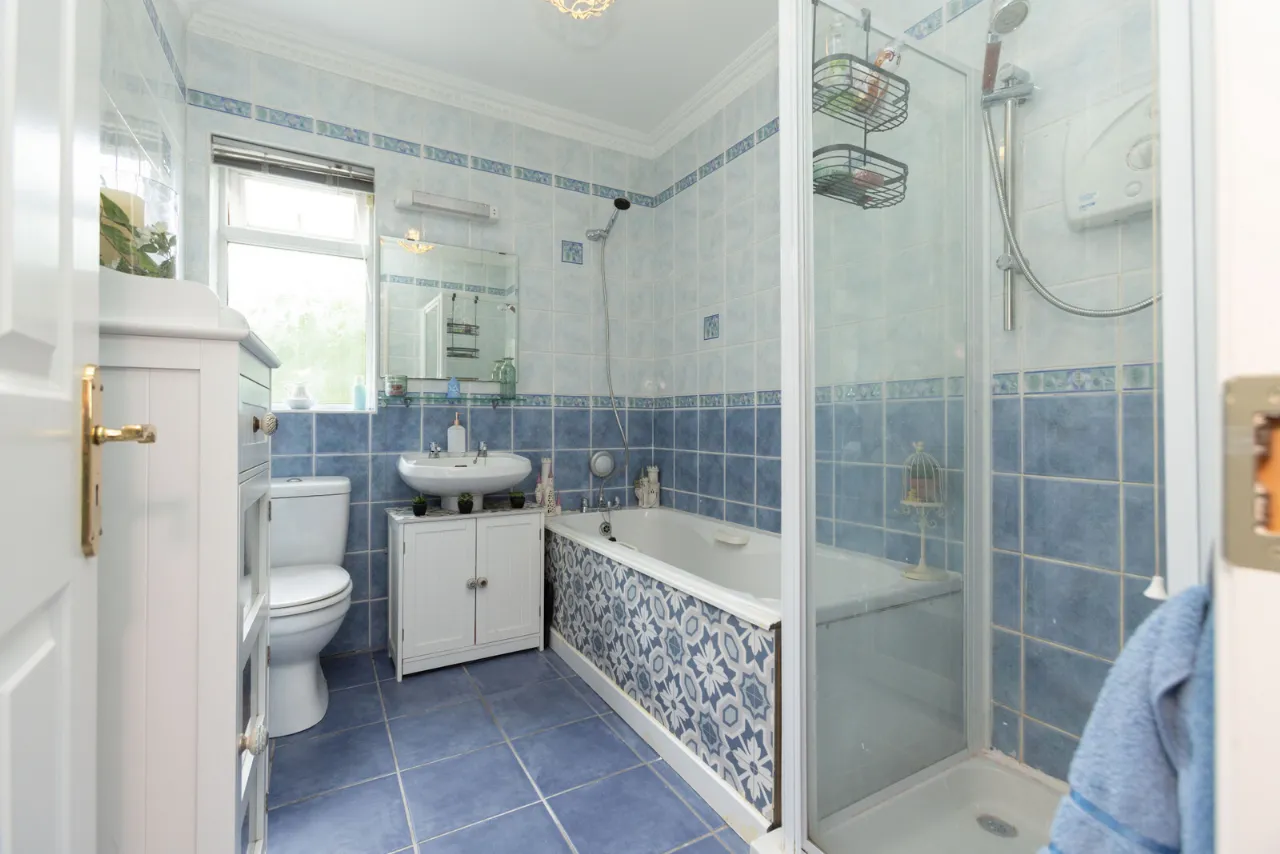 Photo of 37 The Crescent, Lakepoint, Mullingar, Co. Westmeath., N91 C5H9