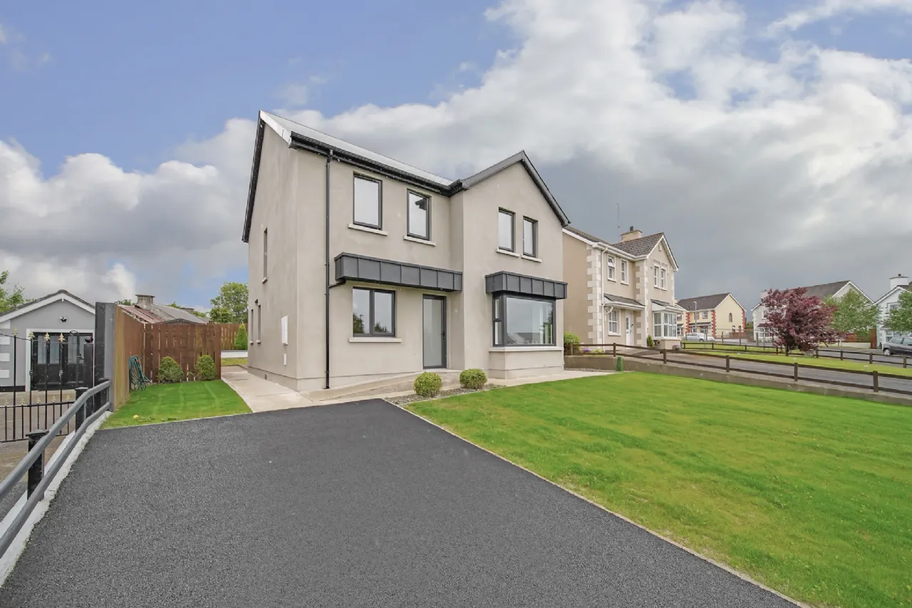 Photo of 16 Oakwood Park, Lismonaghan, Letterkenny, Co. Donegal, F92A6W4