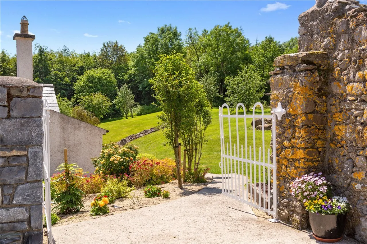 Photo of Ballydonagh House, Cloughjordan, Co. Offaly, E53 PR99