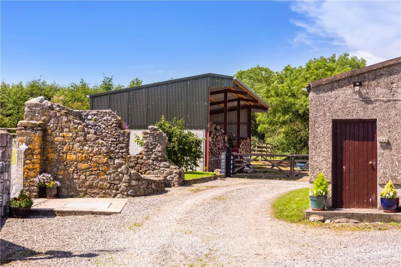 Photo of Ballydonagh House, Cloughjordan, Co. Offaly, E53 PR99