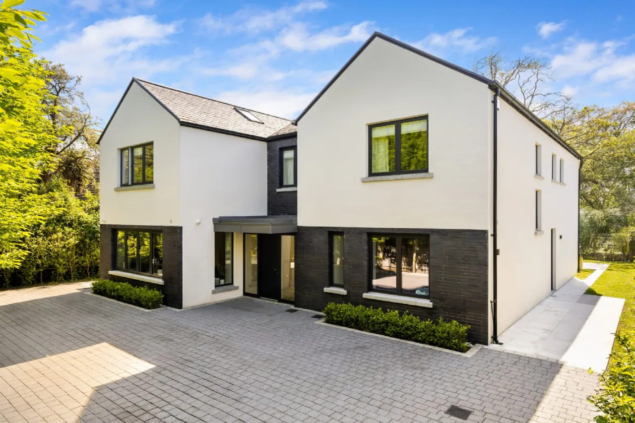 Photo of Woodland, Avalon, Brighton Road, Foxrock, Dublin 18, D18N9PH