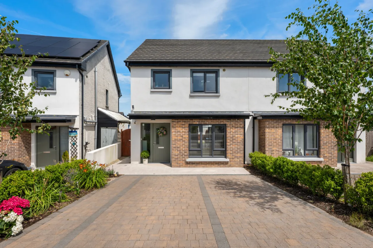 Photo of 42 The Fairways, Tir Cluain, Midleton, Co. Cork, P25 Y6P6