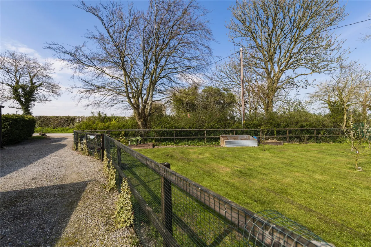Photo of Heathstown Cross,, Stamullen,, Co. Meath, K32 AW89