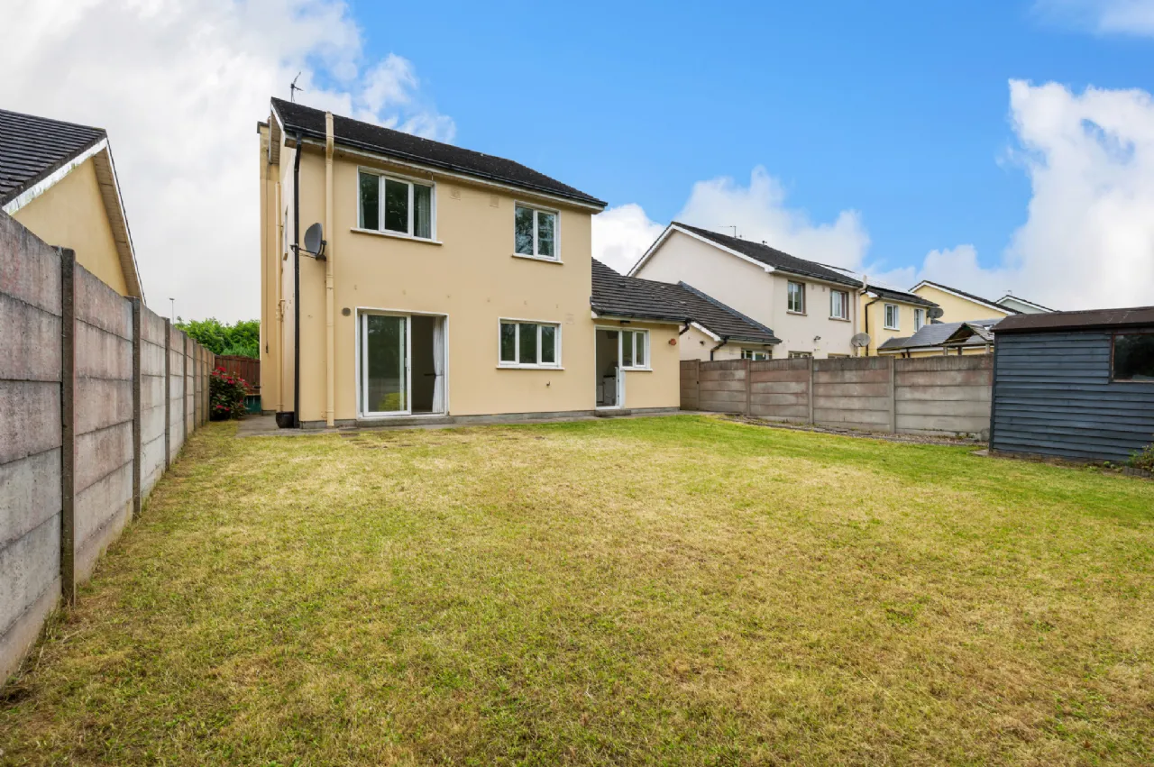 Photo of 52 Cluain Alainn, Hurlers Cross, Shannon, Co. Clare, V14 Y243