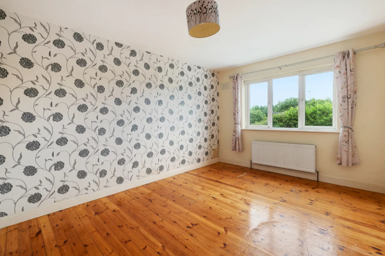 Photo of 52 Cluain Alainn, Hurlers Cross, Shannon, Co. Clare, V14 Y243