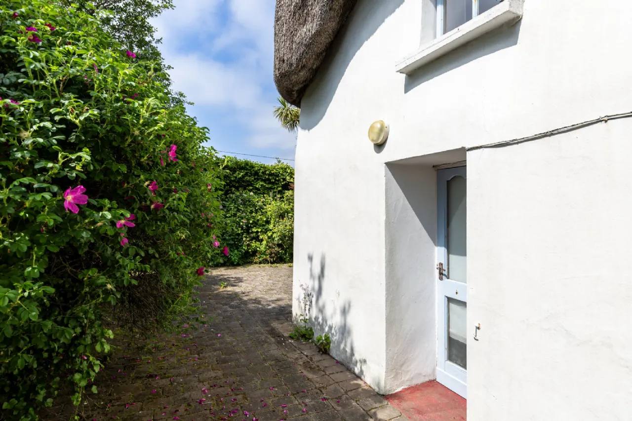 Photo of Teach Samhráin, Ballask, Carne, Co Wexford, Y35N7Y5