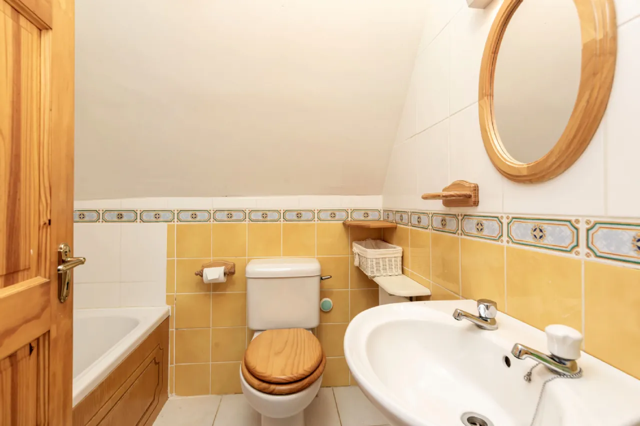 Photo of Teach Samhráin, Ballask, Carne, Co Wexford, Y35N7Y5