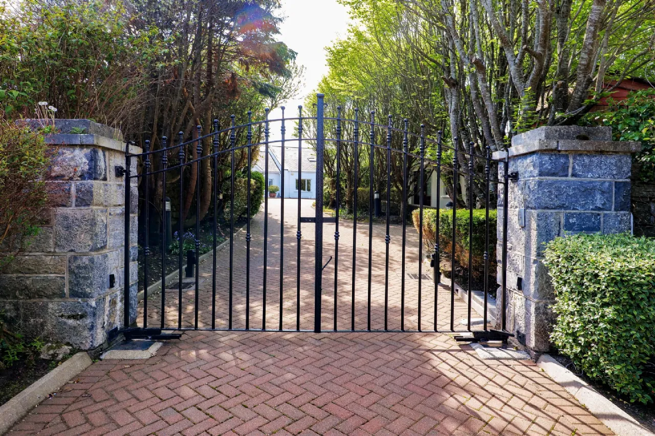 Photo of Heywood, Pier Road, Barna, Co. Galway, H91 AC2W