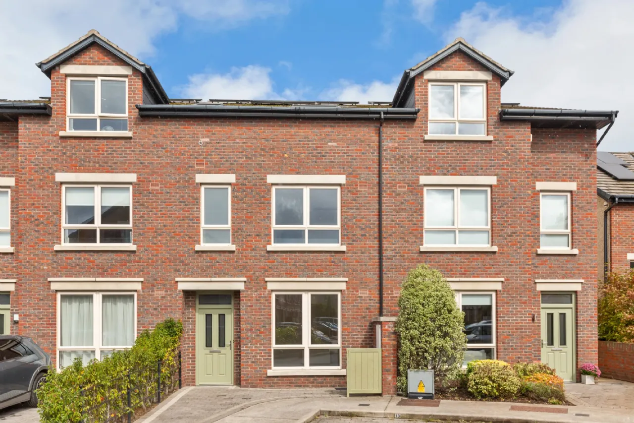 Photo of 12 Ely Square, Rathfarnham, Dublin 14, D14 N6W9